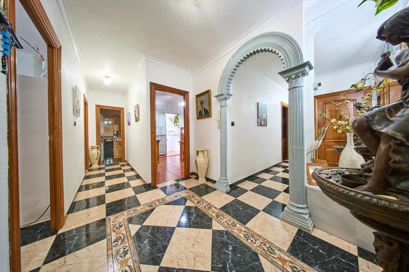 Wohnung zum Verkauf in Calle RAMON Y CAJAL, imagen 2