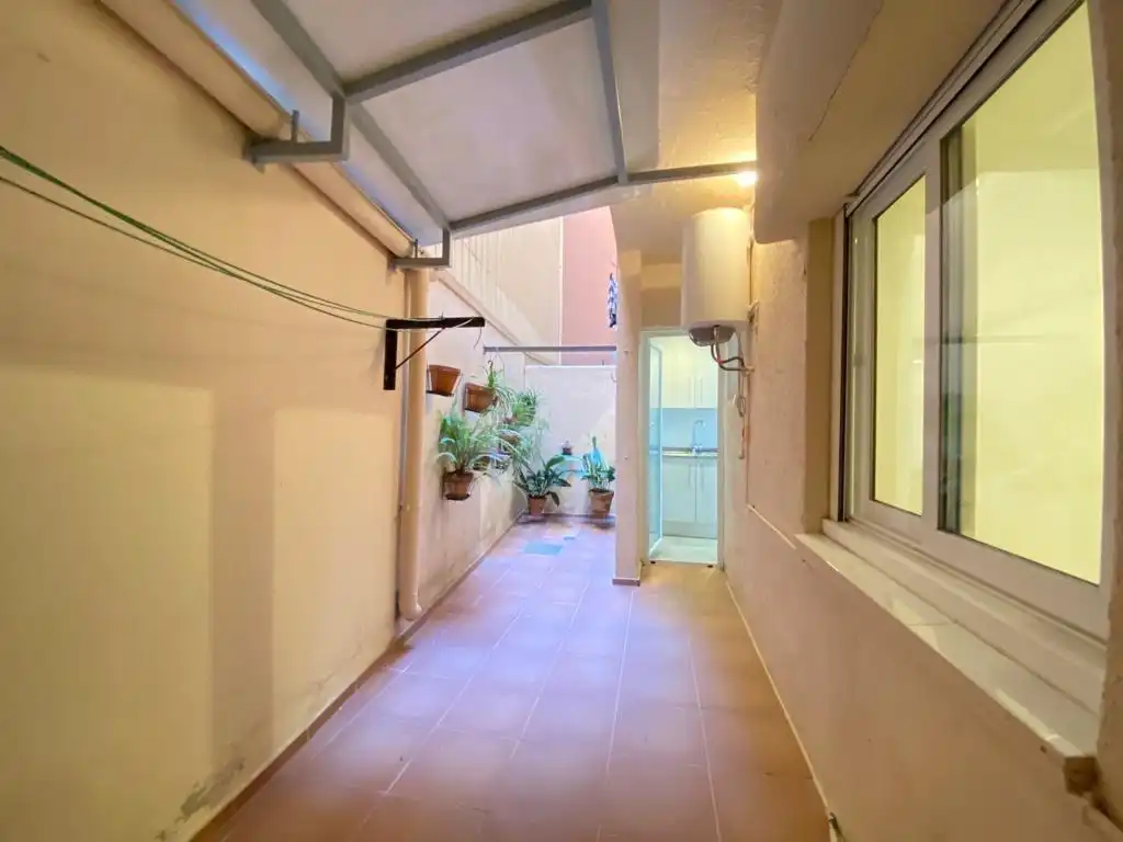 Gebäude zum Verkauf in Barcelona