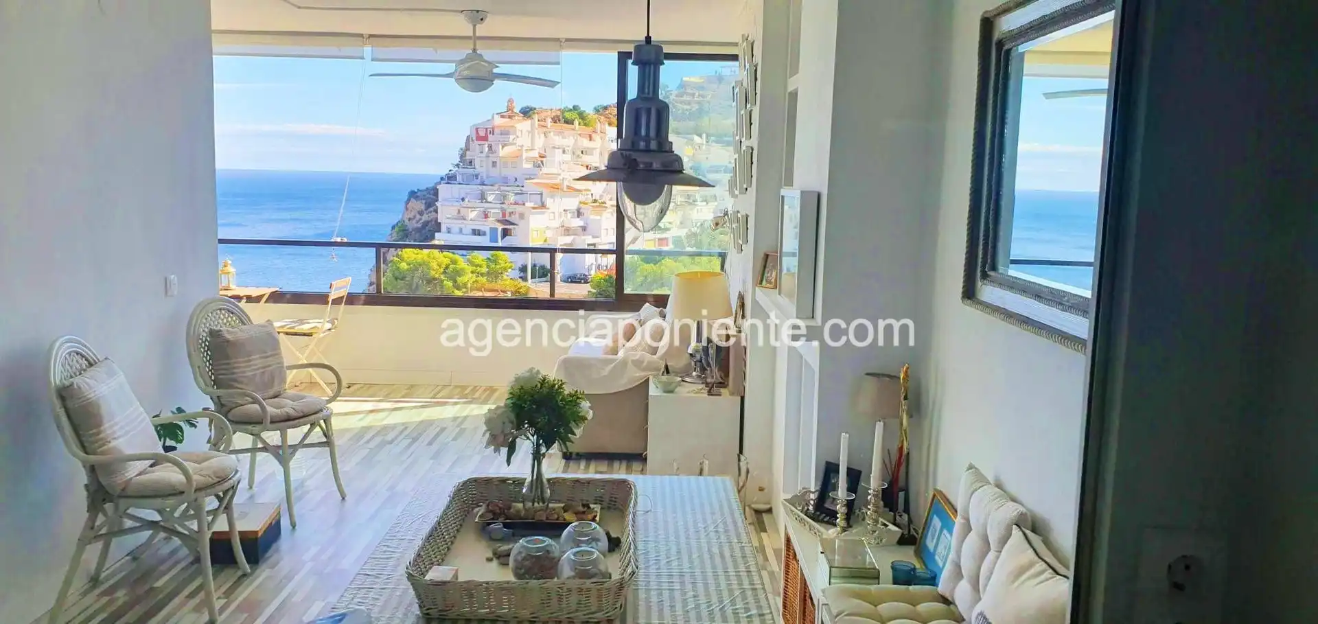 Vista exterior de Apartamento de alquiler en Finestrat con Aire acondicionado, Terraza y Amueblado