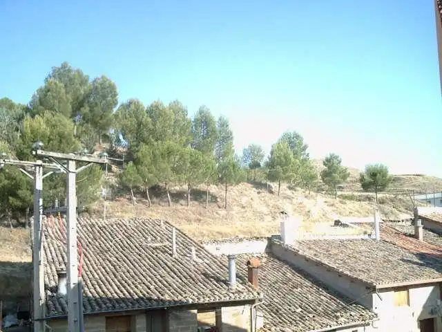 Vista exterior de Dúplex en venta en Cuzcurrita de Río Tirón con Calefacción, Trastero y Amueblado