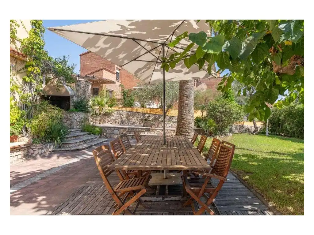 Terrassa de Casa o xalet en venda en Tarragona amb Aire condicionat, Jardí privat i Terrassa