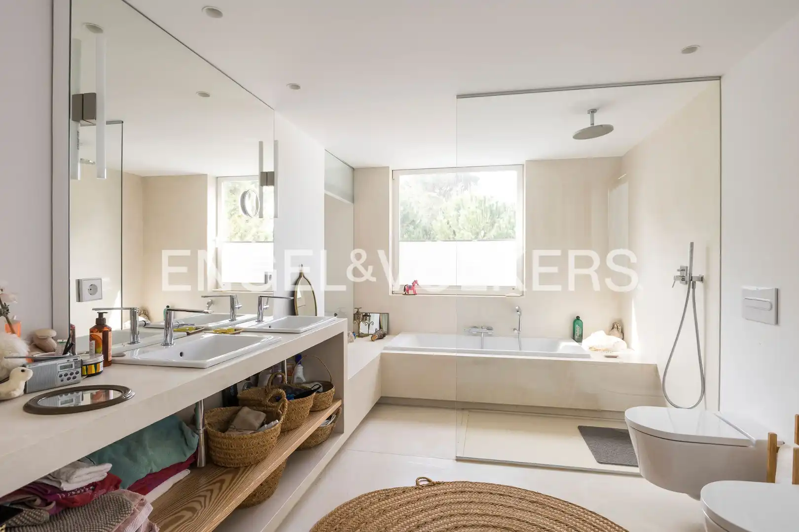 Baño de Casa o chalet en venta en Torrelodones con Calefacción, Jardín privado y Terraza