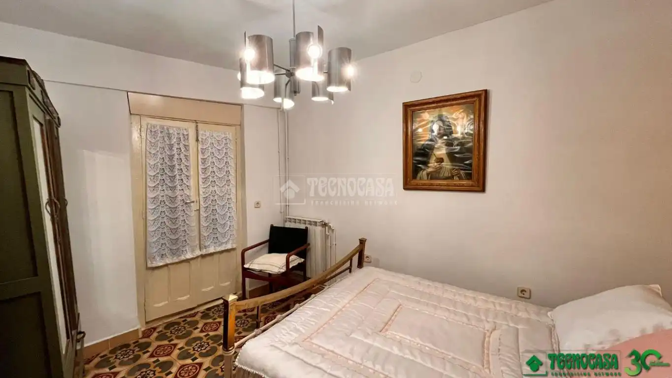 Dormitori de Casa adosada en venda en Pedro Bernardo amb Calefacció