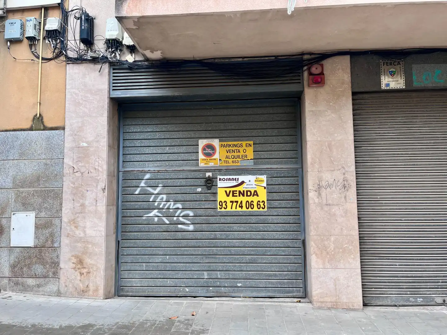 Garage zum Verkauf in Martorell