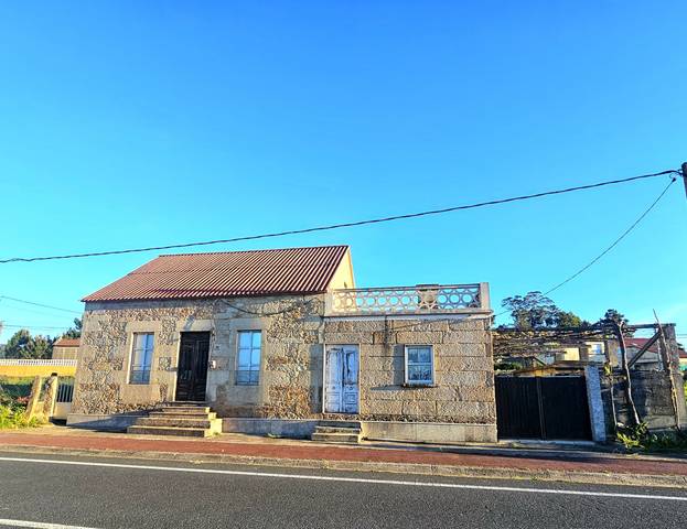 Casa-chalet en Venta en Bretal - LG BRETAL en Olveira