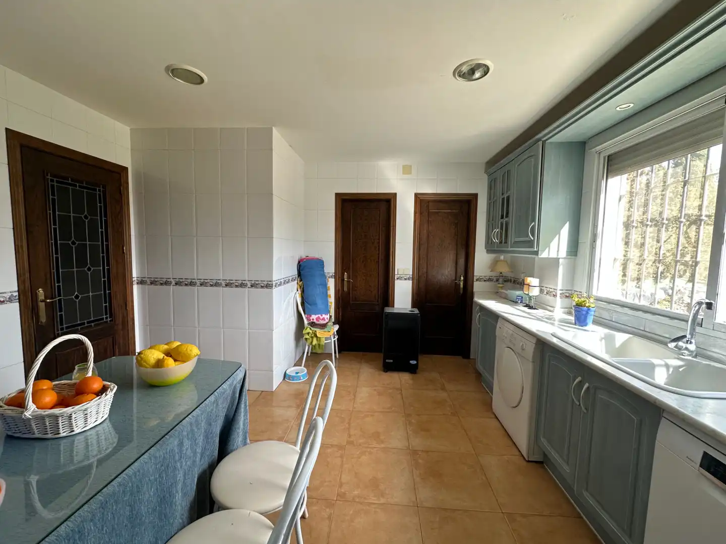 Cuina de Casa o xalet en venda en Úbeda amb Aire condicionat, Jardí privat i Terrassa