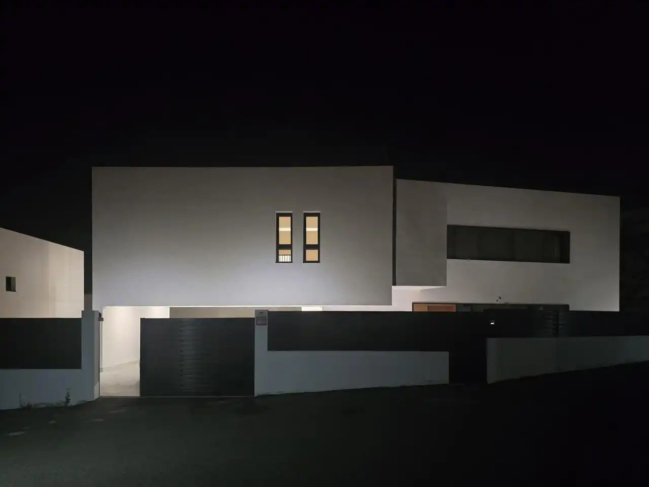 Vista exterior de Casa o chalet en venta en Las Palmas de Gran Canaria con Jardín privado, Terraza y Piscina