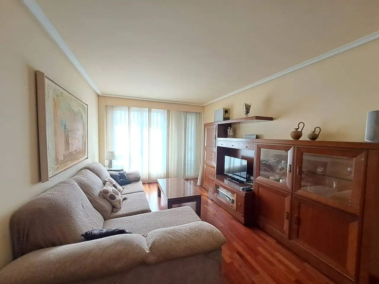 Flat for sale in Calle Sahagún, Universidad - Las Huelgas