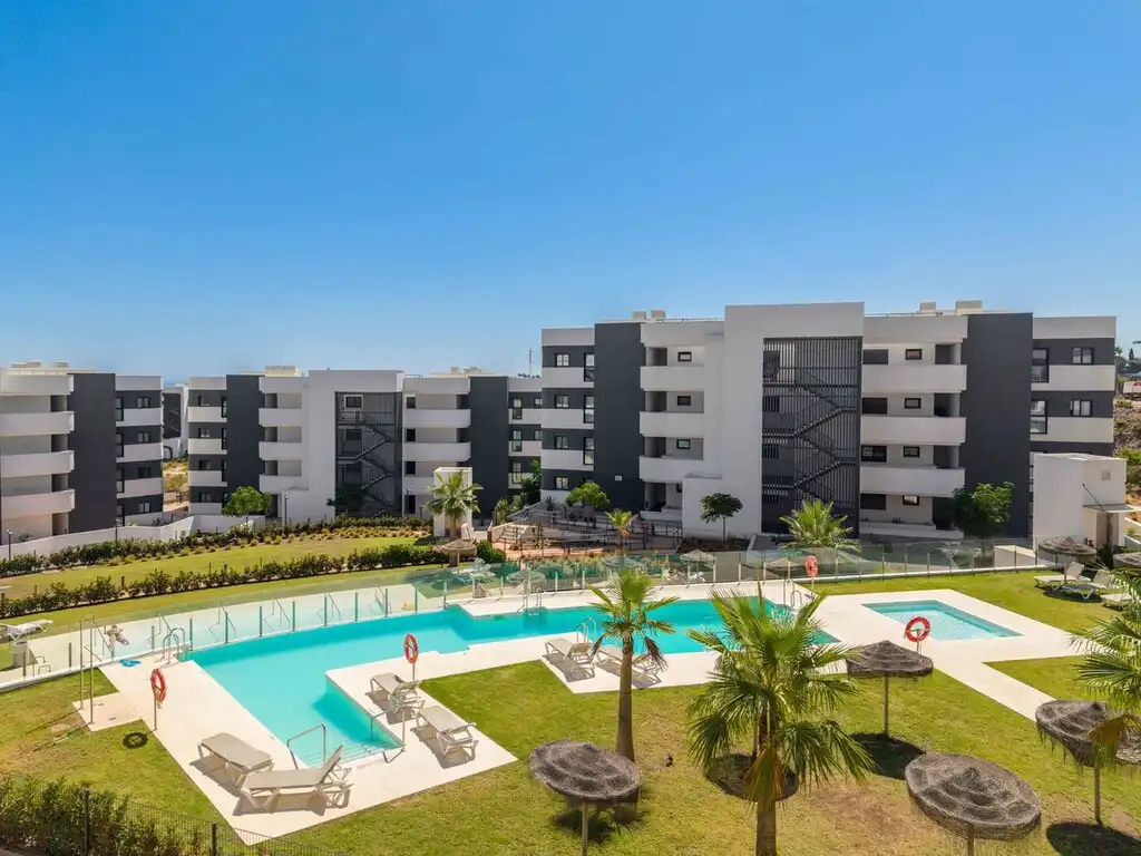 Apartamento con piscina en venta en El Higuerón, imagen 4