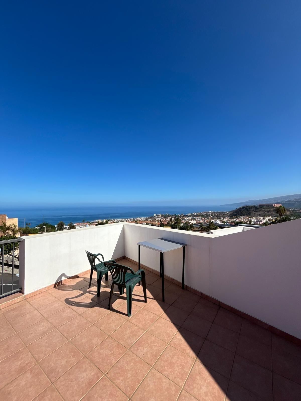 Casa adosada de alquiler en Carretera de la Montaña, Montaña - Zamora