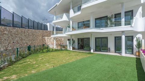 Foto 3 de Piso en venta en Calle Calle Leticia, El Higuerón, Fuengirola