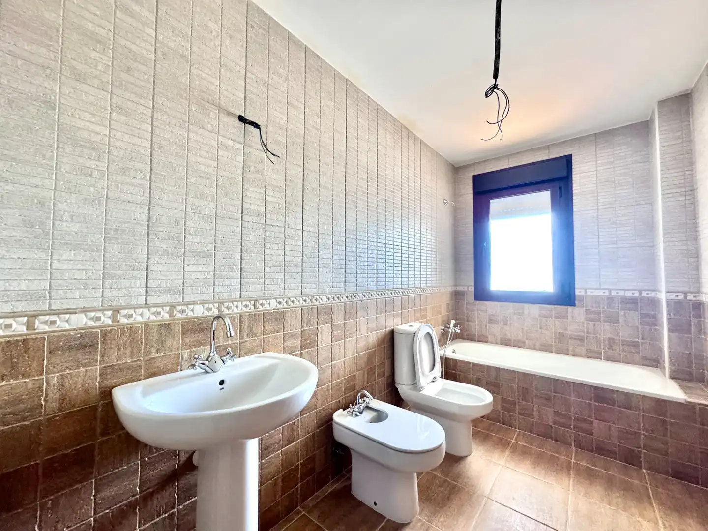 Baño de Apartamento en venta en Alpujarra de la Sierra con Terraza