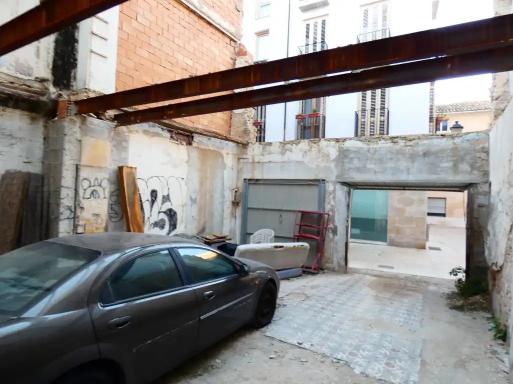 Residential land for sale in Casc Urbà, imagen 7