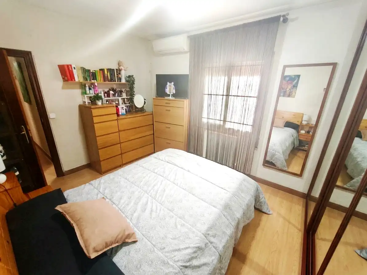 Habitación de Piso en venta en Madrid con Aire acondicionado, Calefacción y Terraza