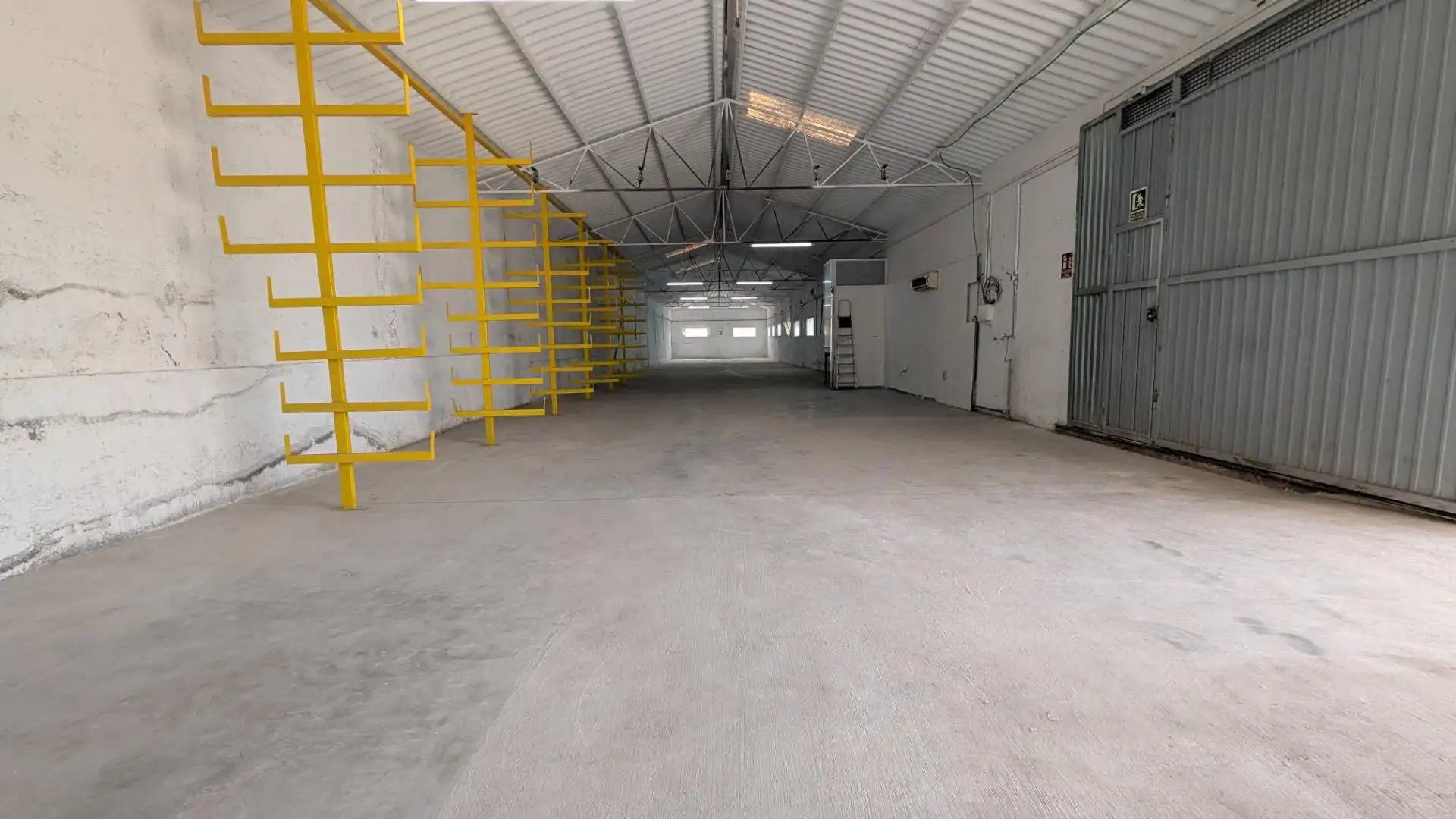 Fabrikhallen zur Miete in Machado - Las Barreras
