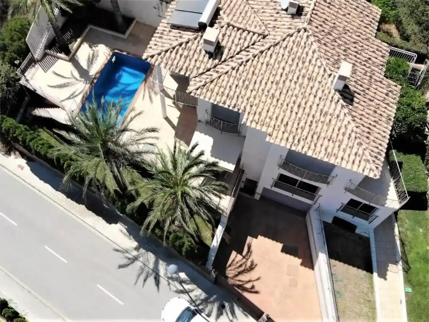 Vista exterior de Casa o chalet en venta en Lloret de Mar con Aire acondicionado, Piscina y Balcón