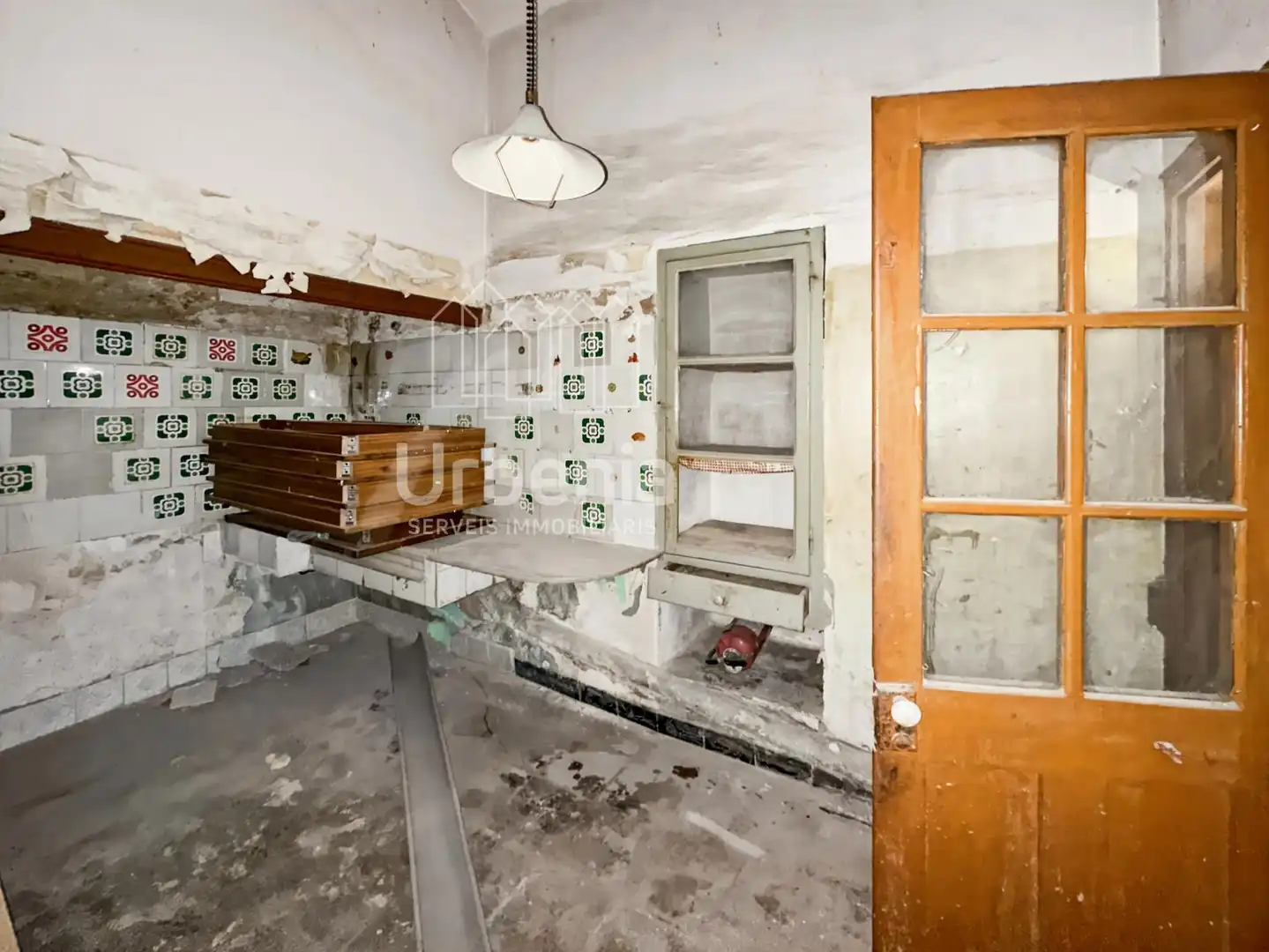 Küche von Wohnung zum Verkauf in Argentona mit Heizung, Privatgarten und Abstellraum