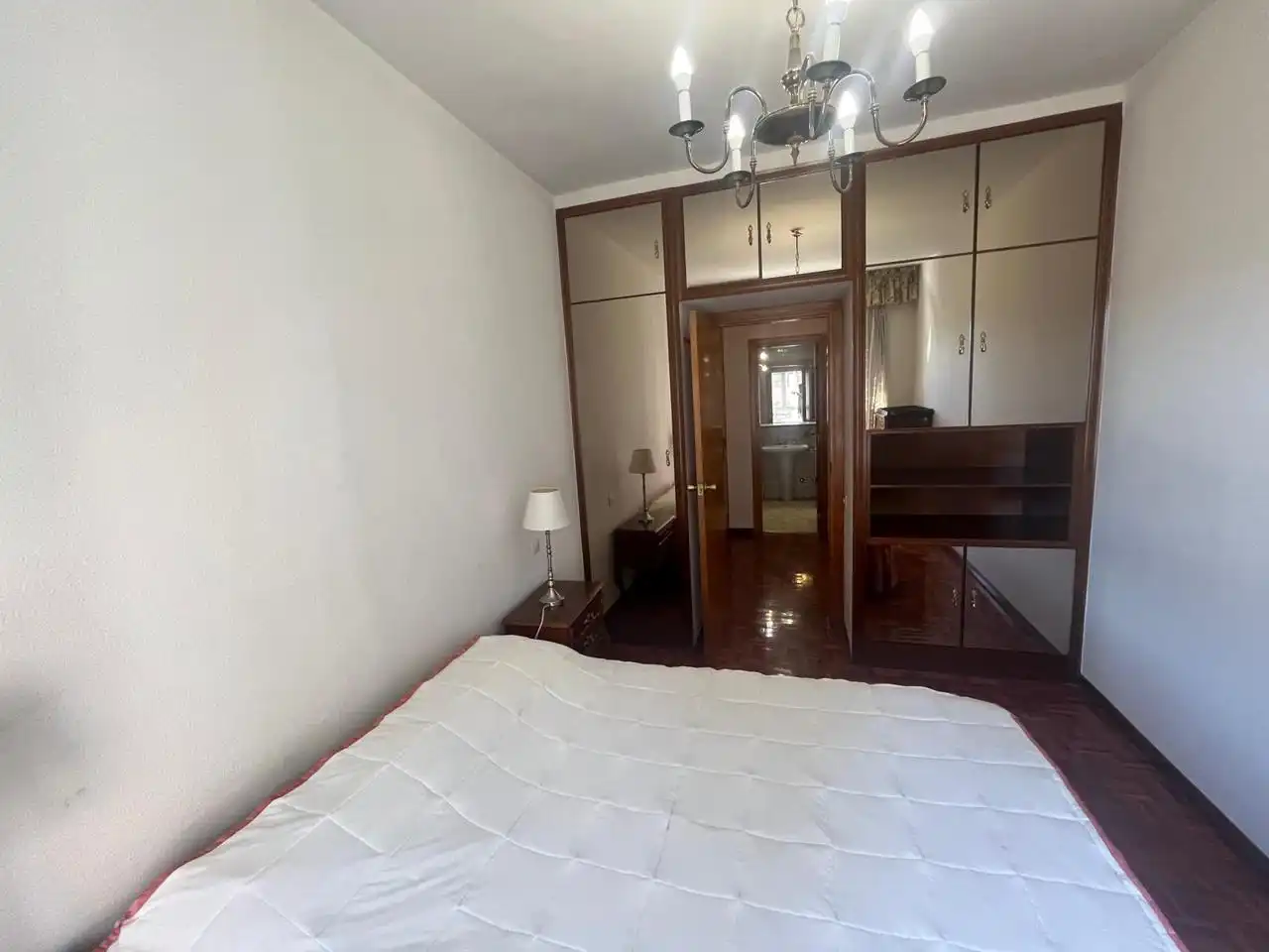 Bedroom of Flat for rent in Burgos  with Heating and Furnished