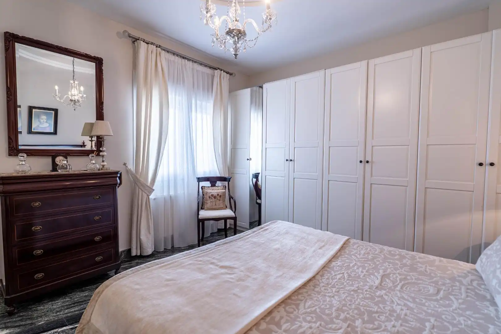 Schlafzimmer von Dachboden zum Verkauf in Sevilla mit Klimaanlage, Heizung und Terrasse