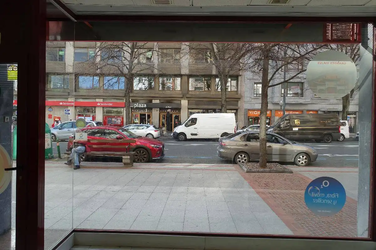 Exterior view of Commercial properties for rent in Bilbao 