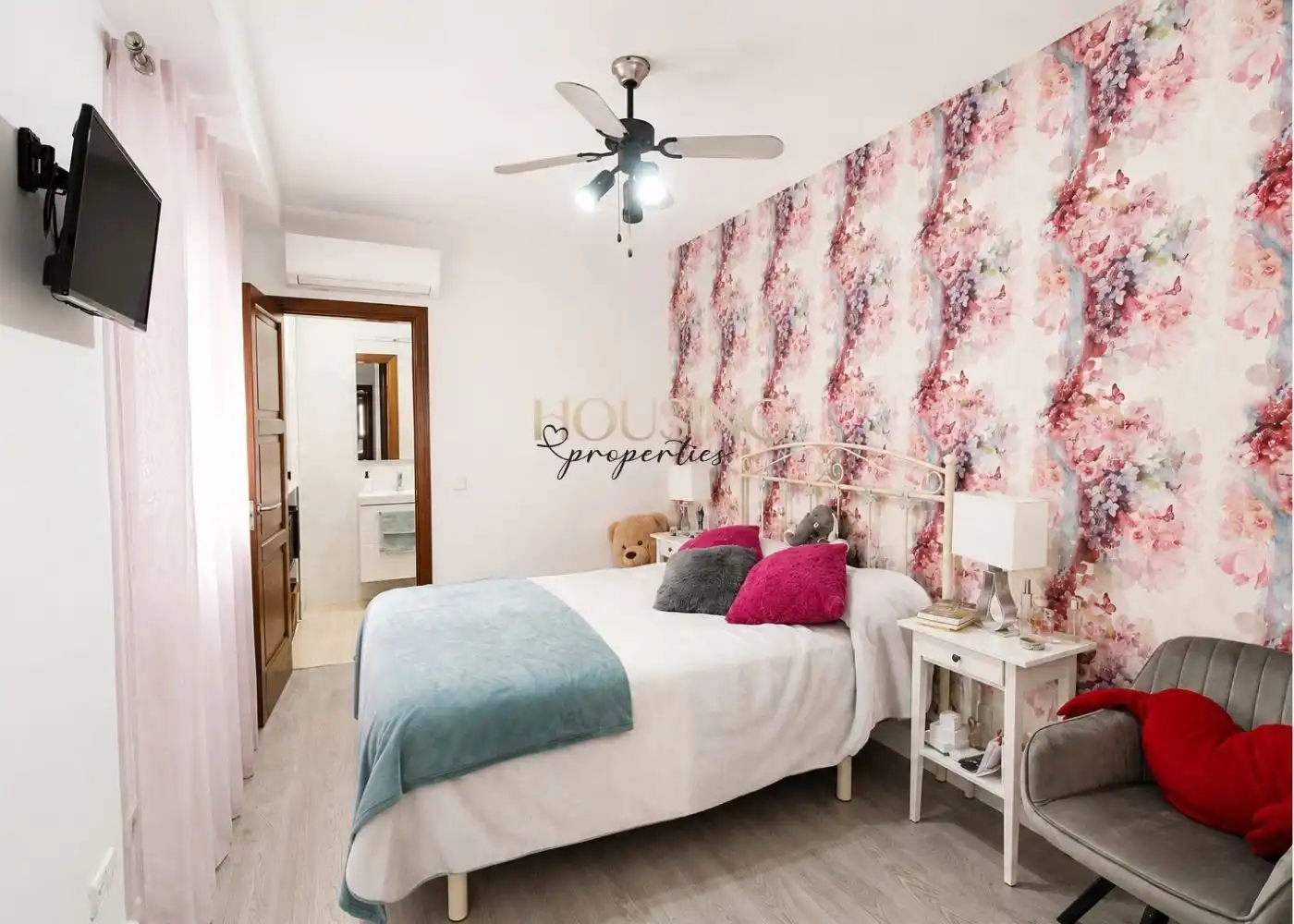 Bedroom of Flat for sale in Inca  with Air Conditioner, Storage room and Balcony