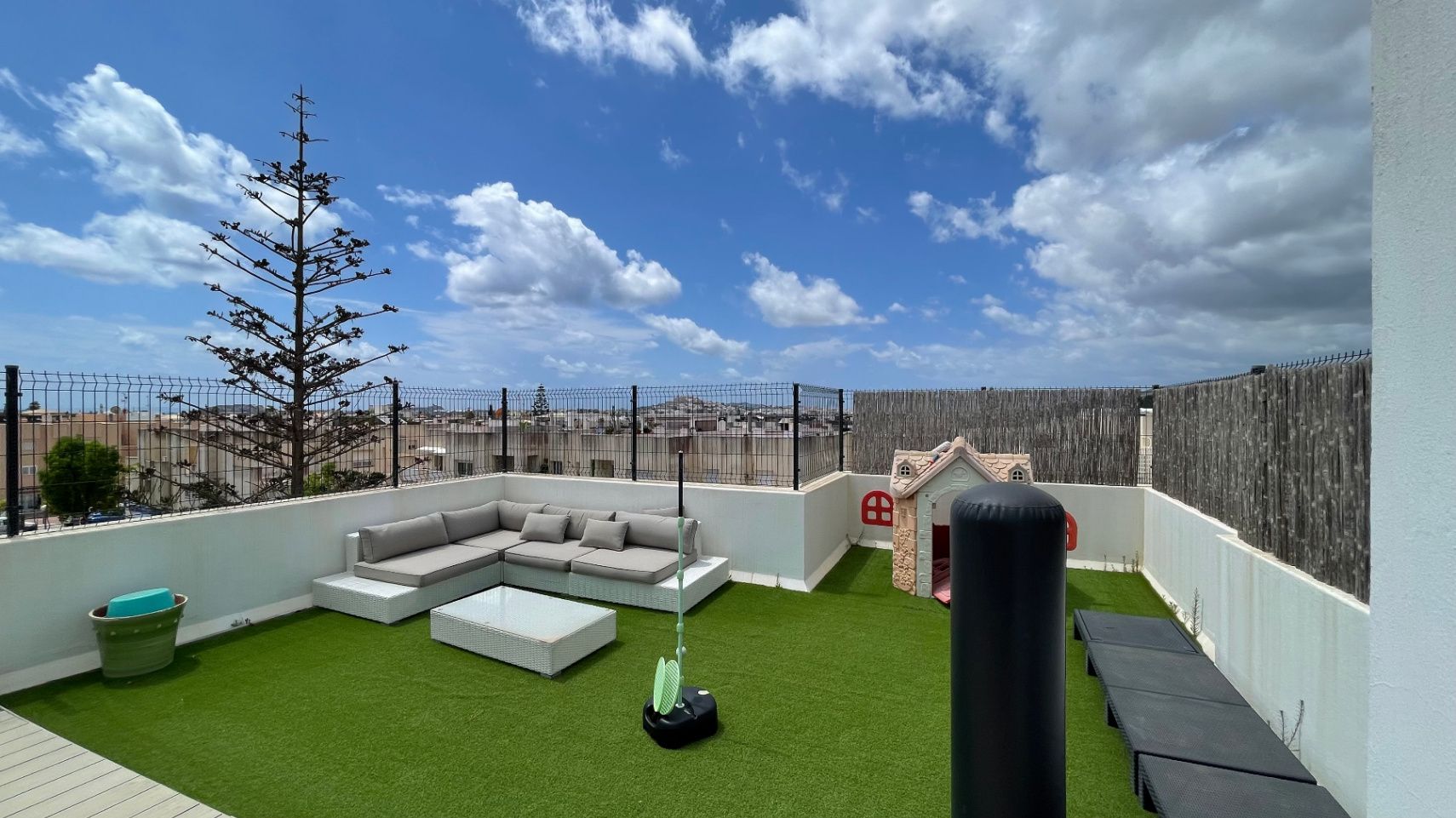Terrasse von Dachboden zum verkauf in Santa Eulària des Riu mit Klimaanlage, Heizung und Terrasse