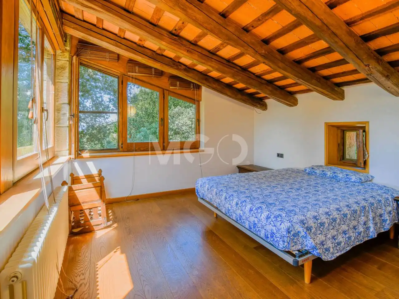 Schlafzimmer von Country house zum Verkauf in Sant Julià de Vilatorta mit Heizung, Privatgarten und Terrasse