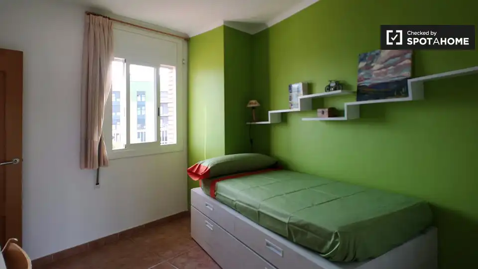 Habitació a Trinitat Vella