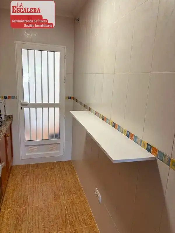 Badezimmer von Einfamilien-Reihenhaus zur Miete in Castalla