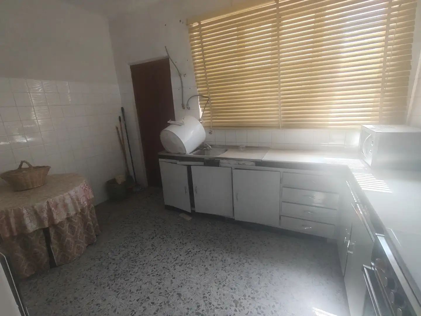 Kitchen of Houses for sale in Caniles  with Furnished