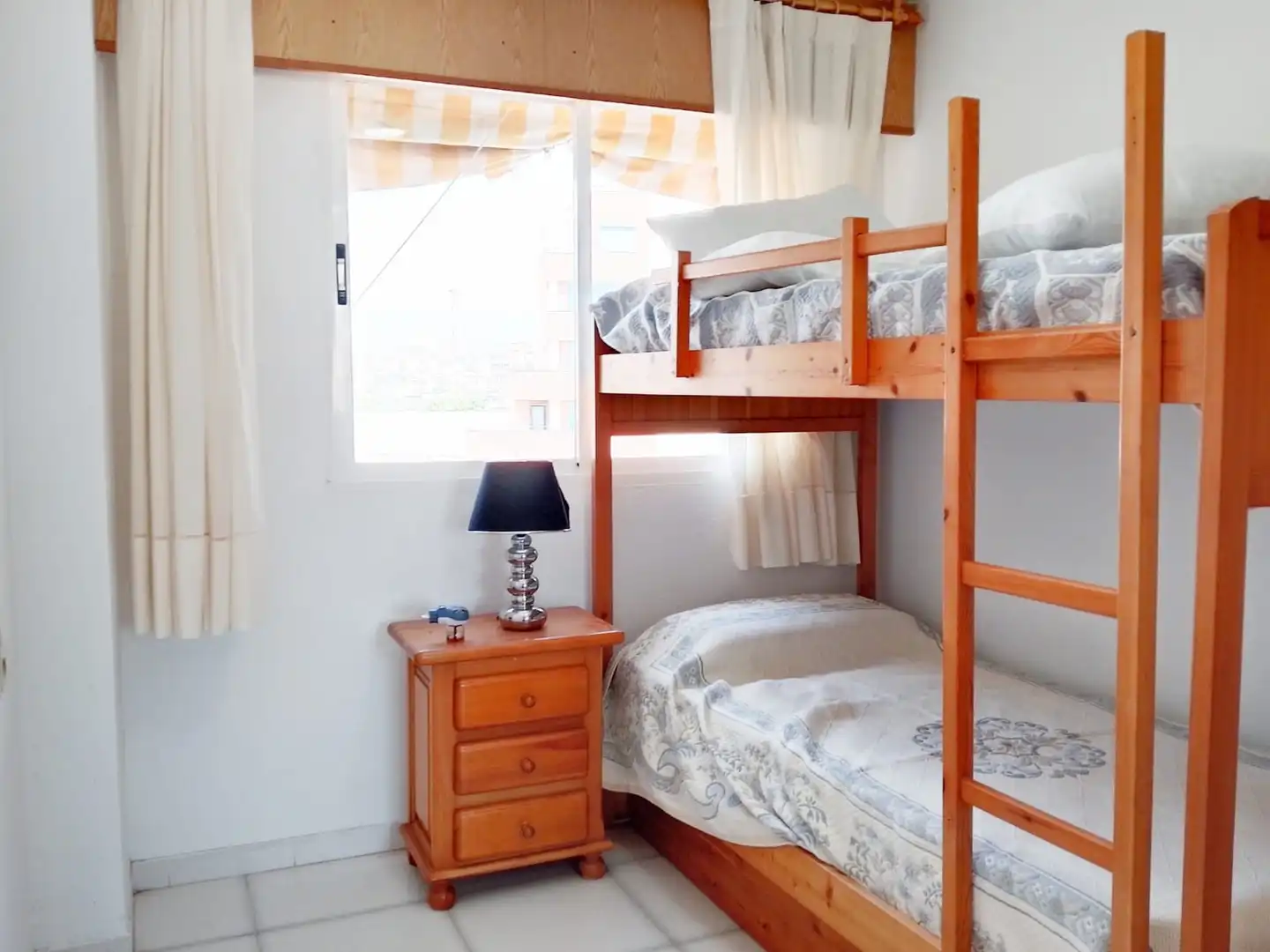 Schlafzimmer von Wohnungen zum Verkauf in Calpe / Calp mit Klimaanlage, Heizung und Privatgarten