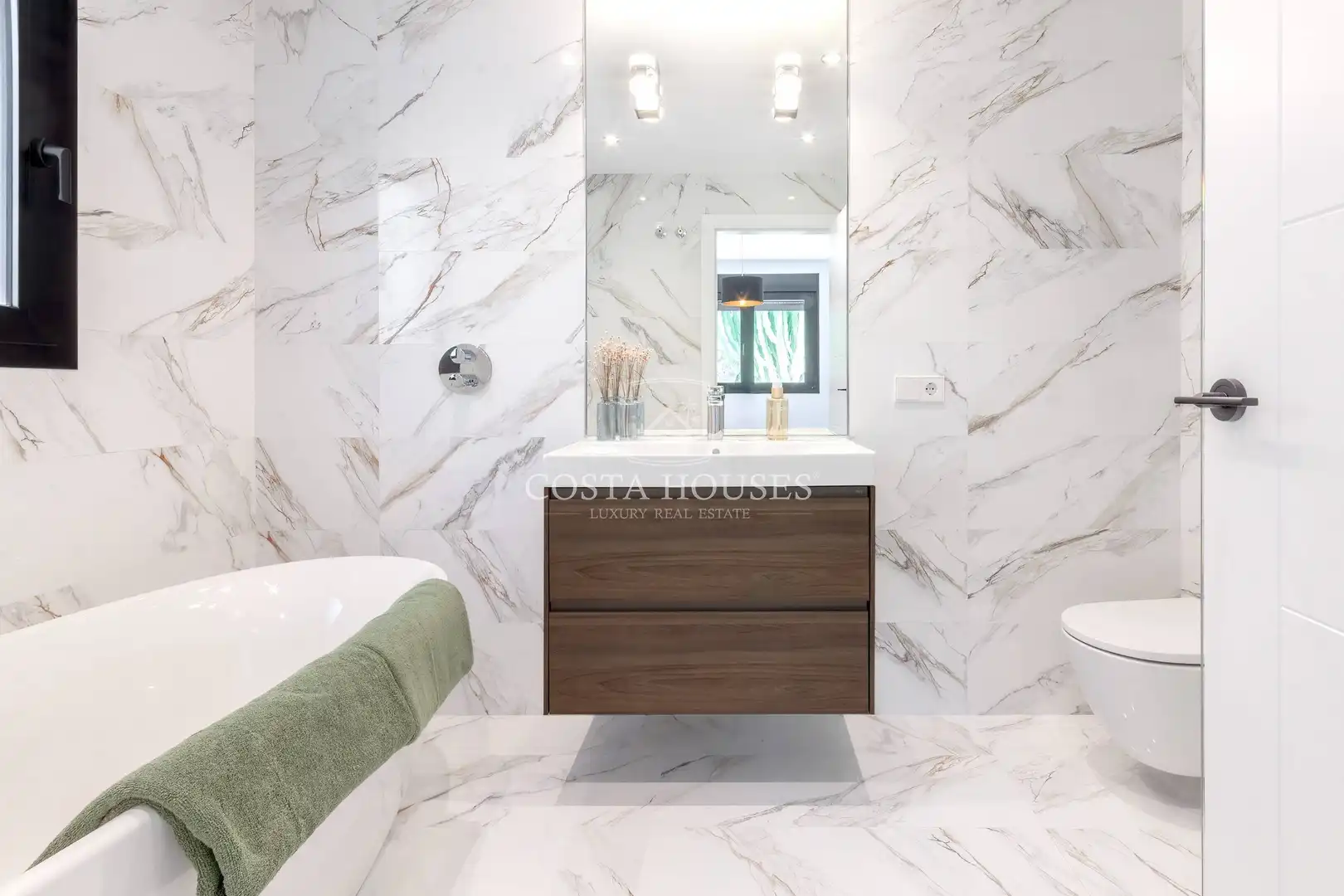 Bathroom of Houses for sale in Jávea / Xàbia  with Air Conditioner, Private garden and Terrace