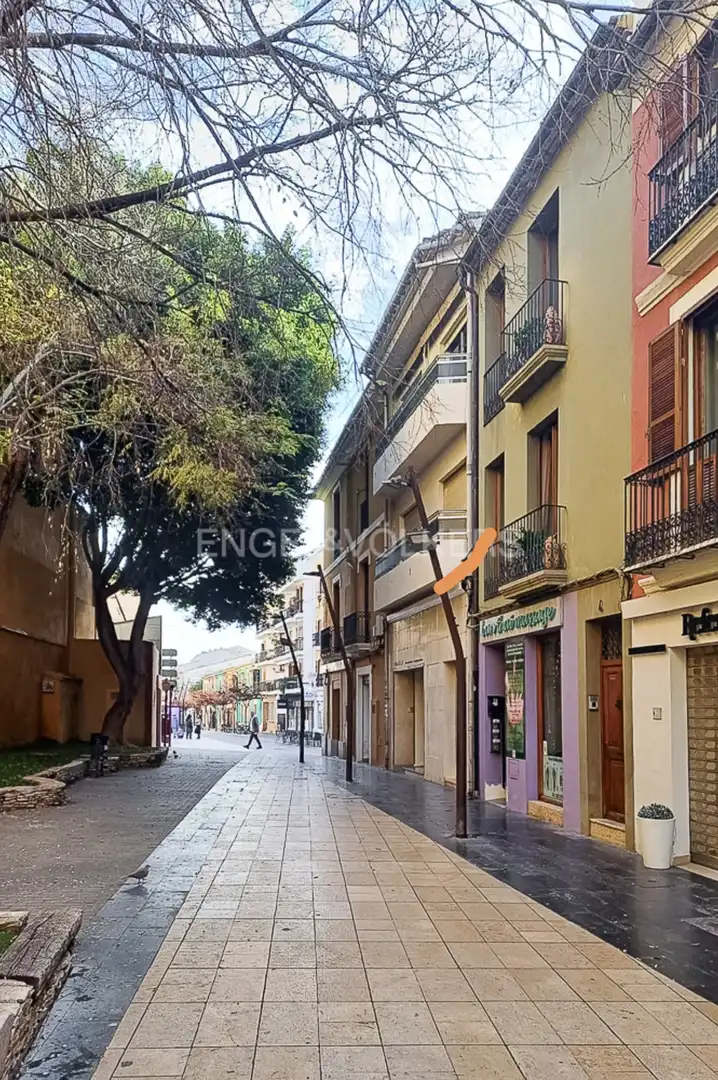 Vista exterior de Casa o chalet en venta en Dénia con Aire acondicionado, Calefacción y Amueblado