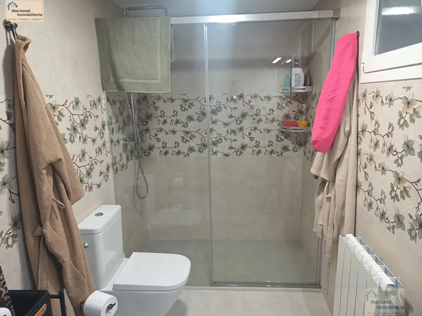 Baño de Casa o chalet en venta en Palazuelos de Eresma con Calefacción, Terraza y Trastero