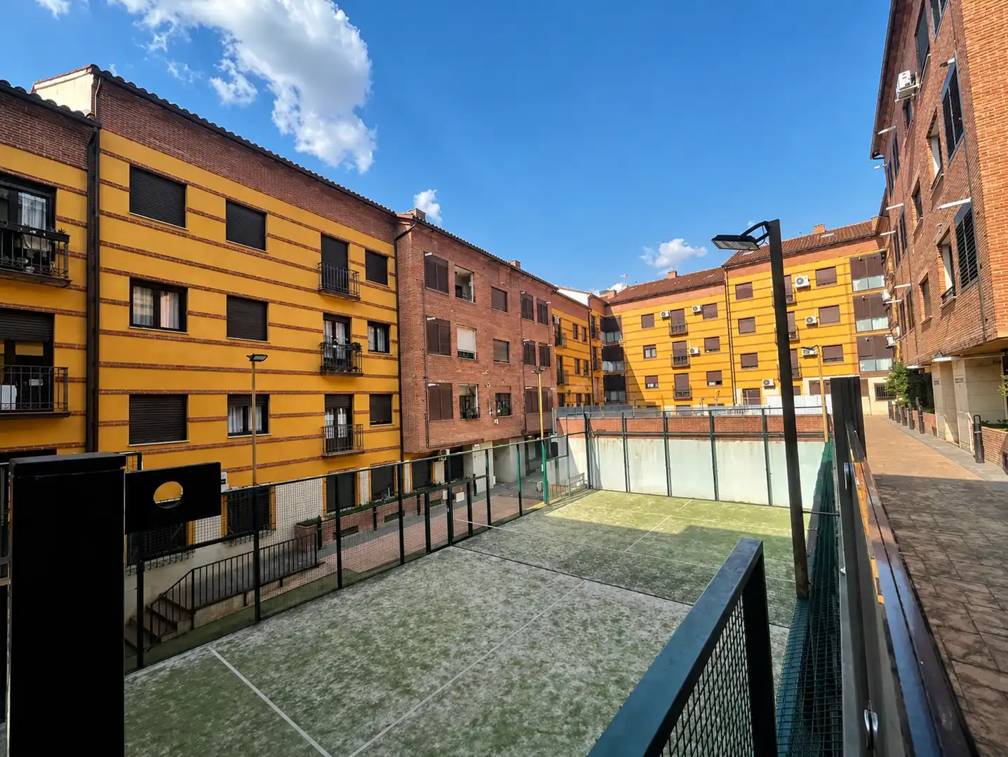 Vista exterior de Piso en venta en Ocaña