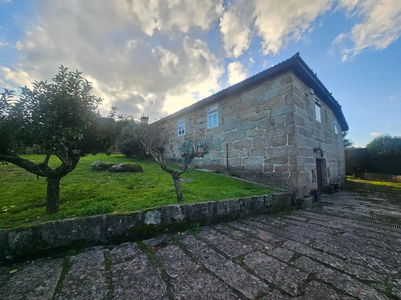 Country house with garden for sale in San Cibrao das Viñas, imagen 10