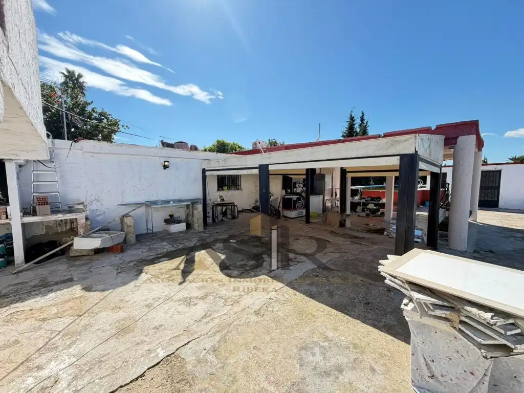 Parking of Houses for sale in Urbanitzacions i Pedanies Nord
