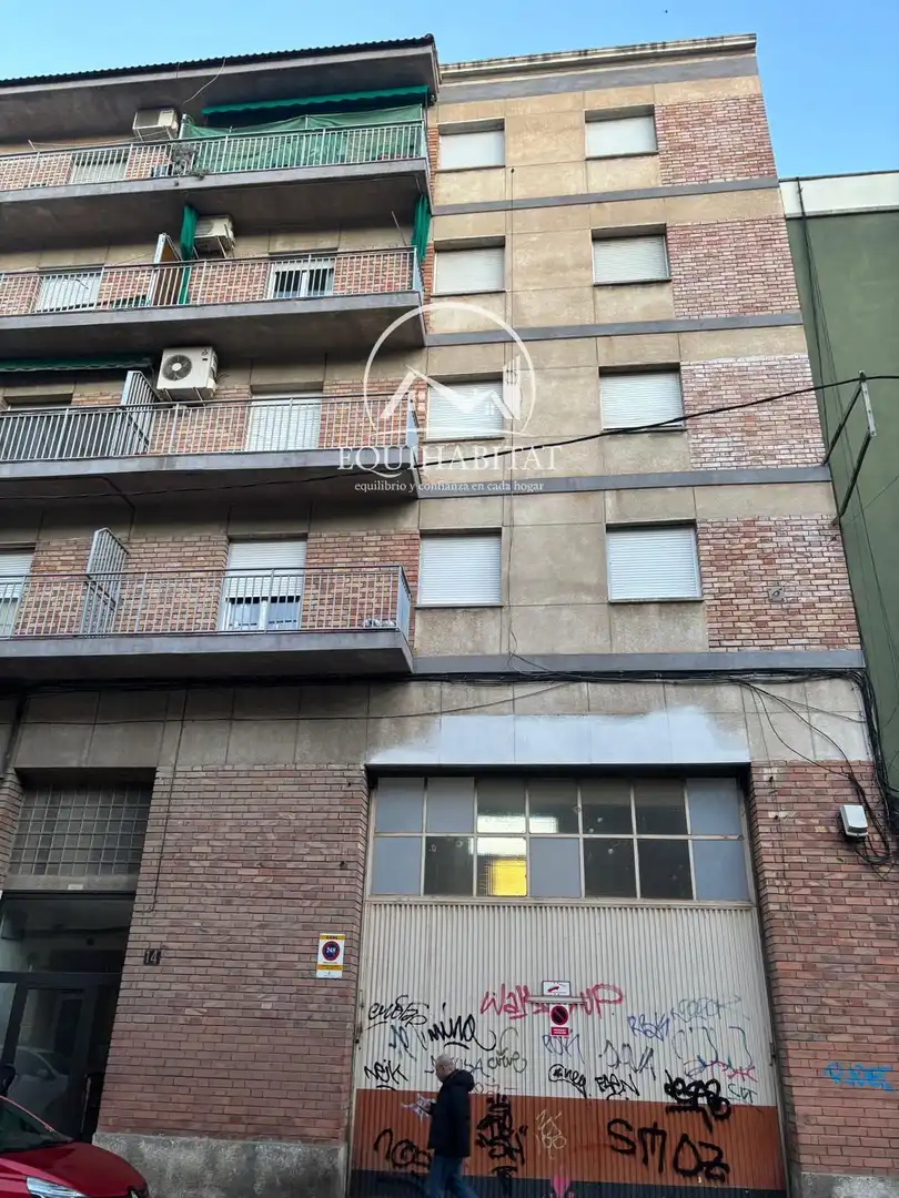 Flat for rent in MAGI MORERA, Instituts - Universitat