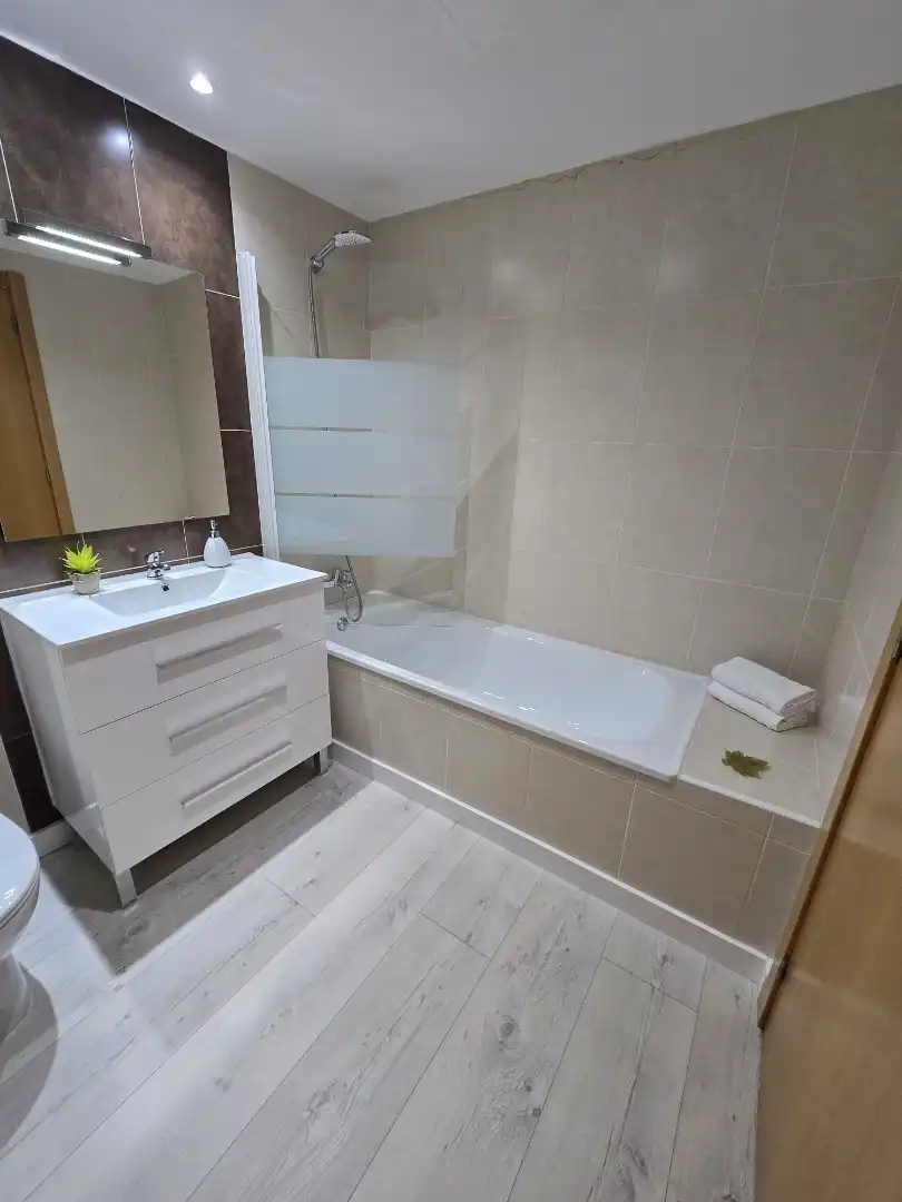 Bathroom of Flat for sale in Masdenverge, Tarragona