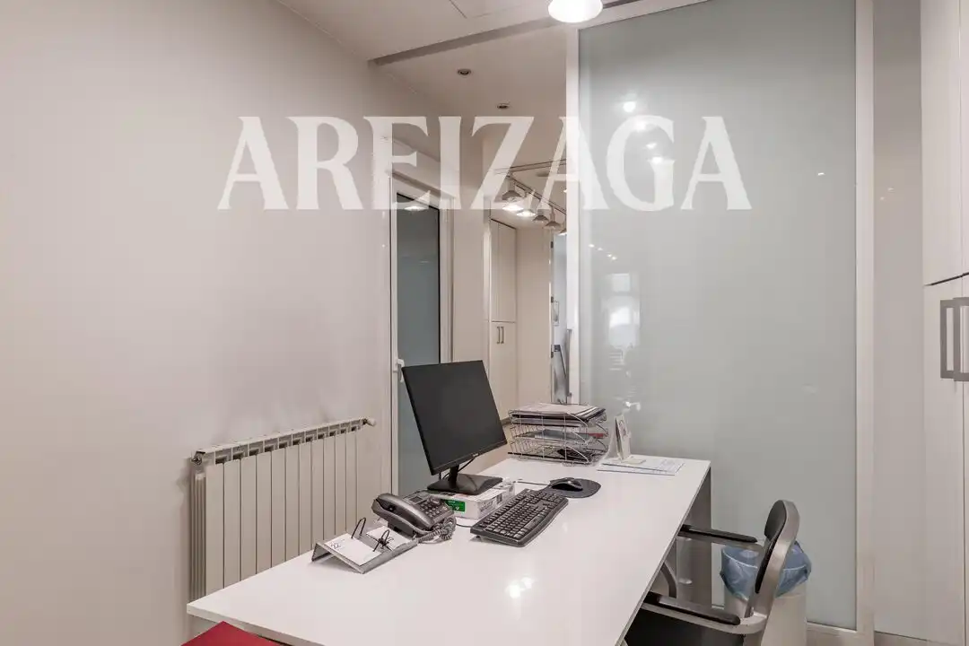 Büro zur Miete in Donostia - San Sebastián 
