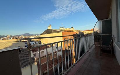 Vista exterior de Àtic en venda en Terrassa