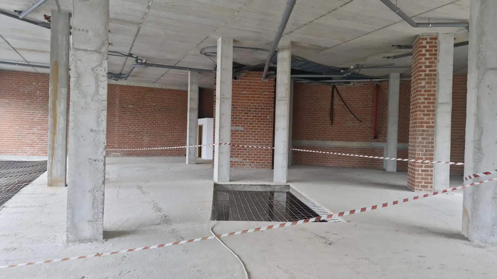 Local comercial en venta en Rúa Víctor Velasco, Carral, imagen 18