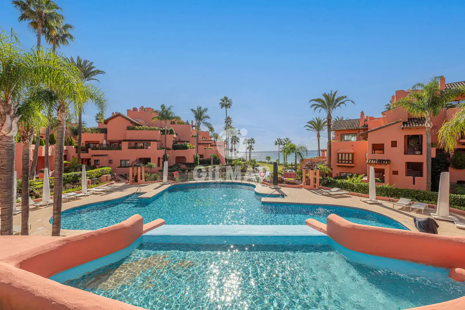 Apartamento con terraza en venta en Selwo, imagen 16
