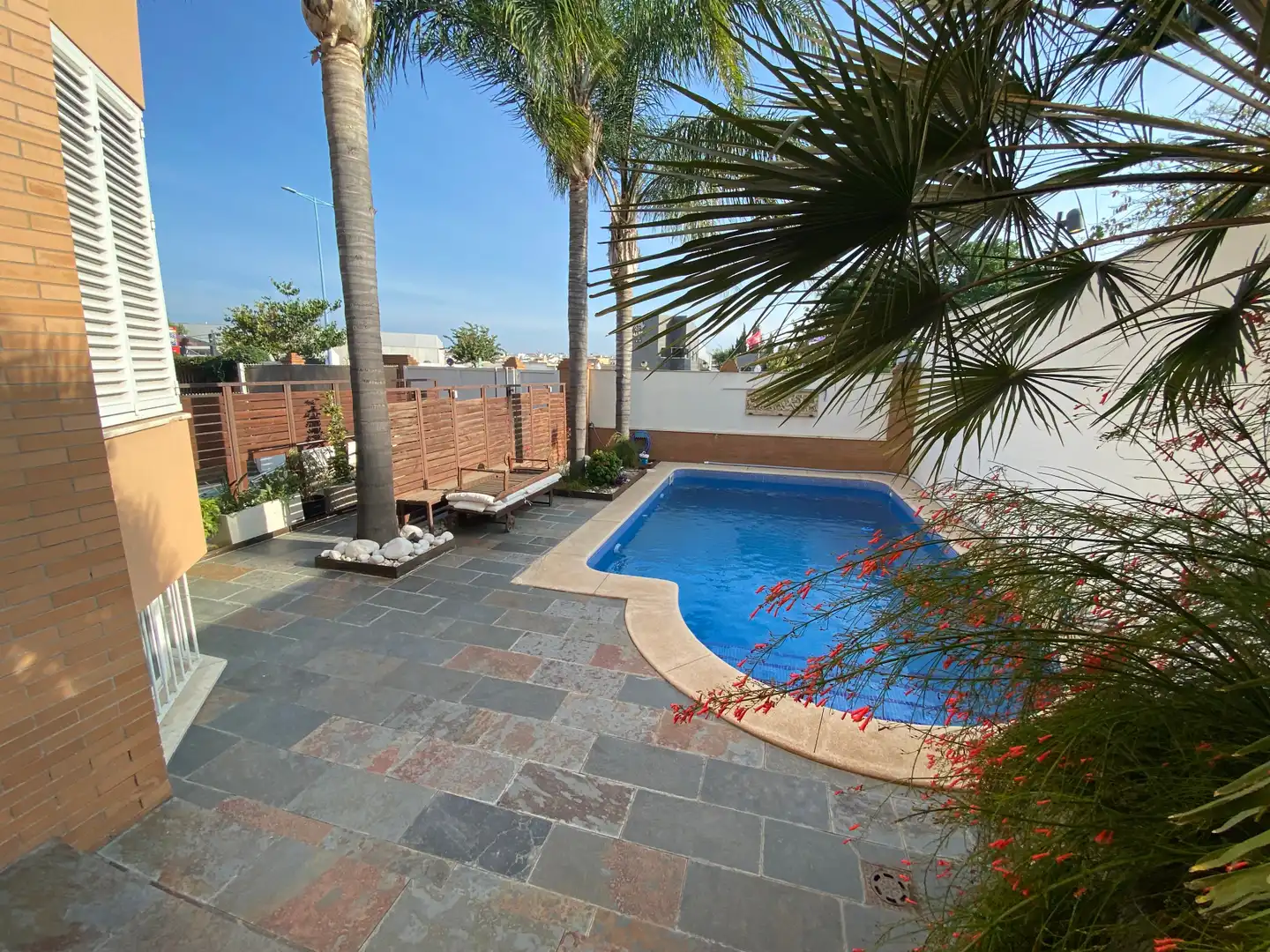 Piscina de Casa o chalet en venta en Dos Hermanas con Aire acondicionado, Jardín privado y Terraza