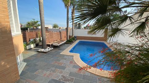 Foto 2 de Casa o xalet en venda a Avenida de la Libertad, Arco Norte - Avda. España, Dos Hermanas