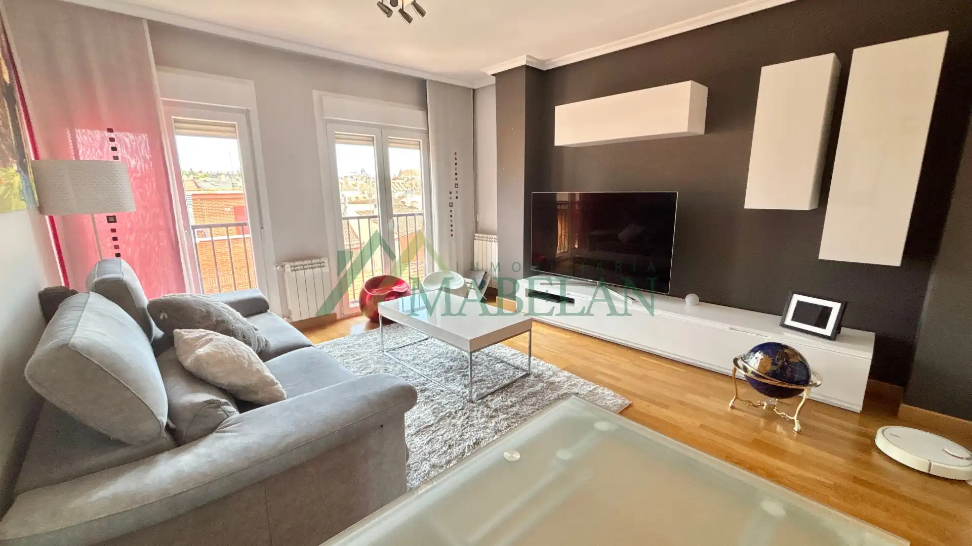 Living room of Flat for rent in Las Rozas de Madrid  with Air Conditioner, Heating and Furnished