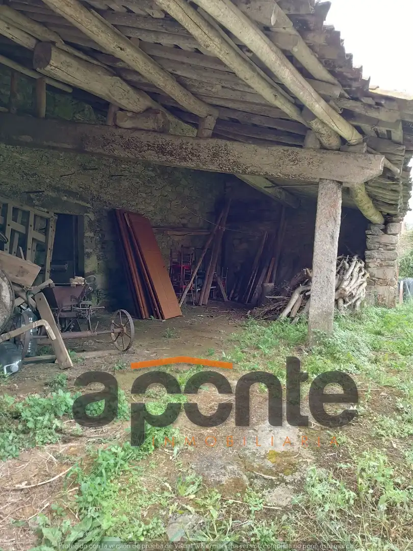 Finca rústica en venda en Cabana de Bergantiños amb Jardí privat