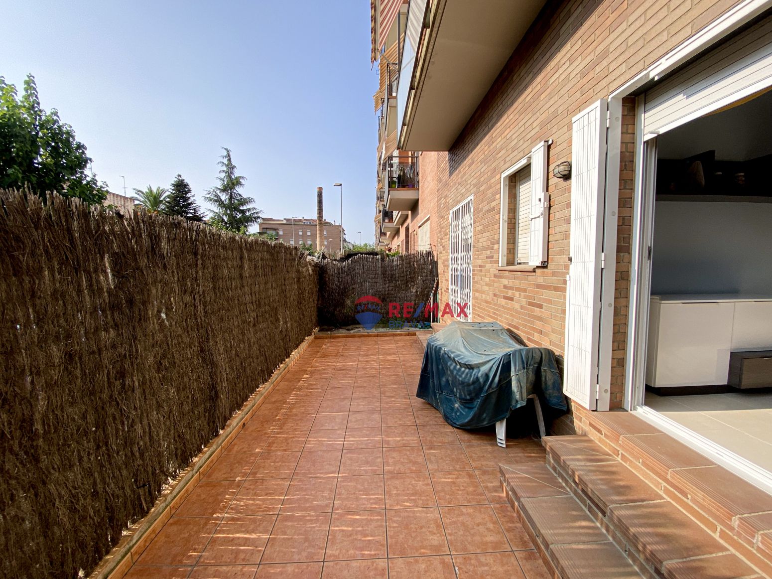 Exterior view of Flat for sale in Figueres  with Heating, Terrace and Balcony