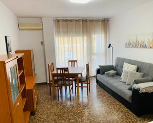 Sala d'estar de Apartament de lloguer en Moncada amb Aire condicionat i Balcó