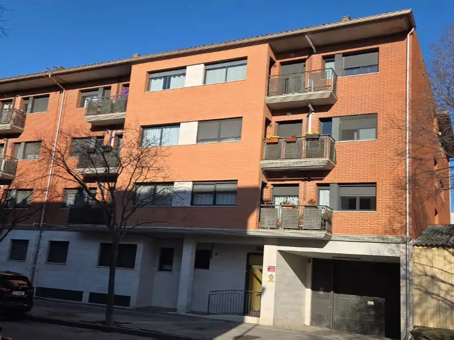 Piso con ascensor en venta en Carrer Lluís Companys 30